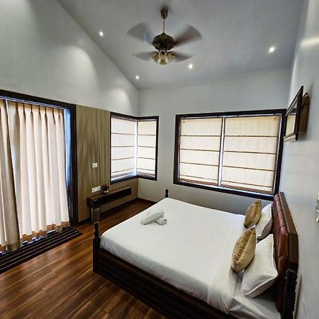 Premium Chalet Лонавла Екстер'єр фото